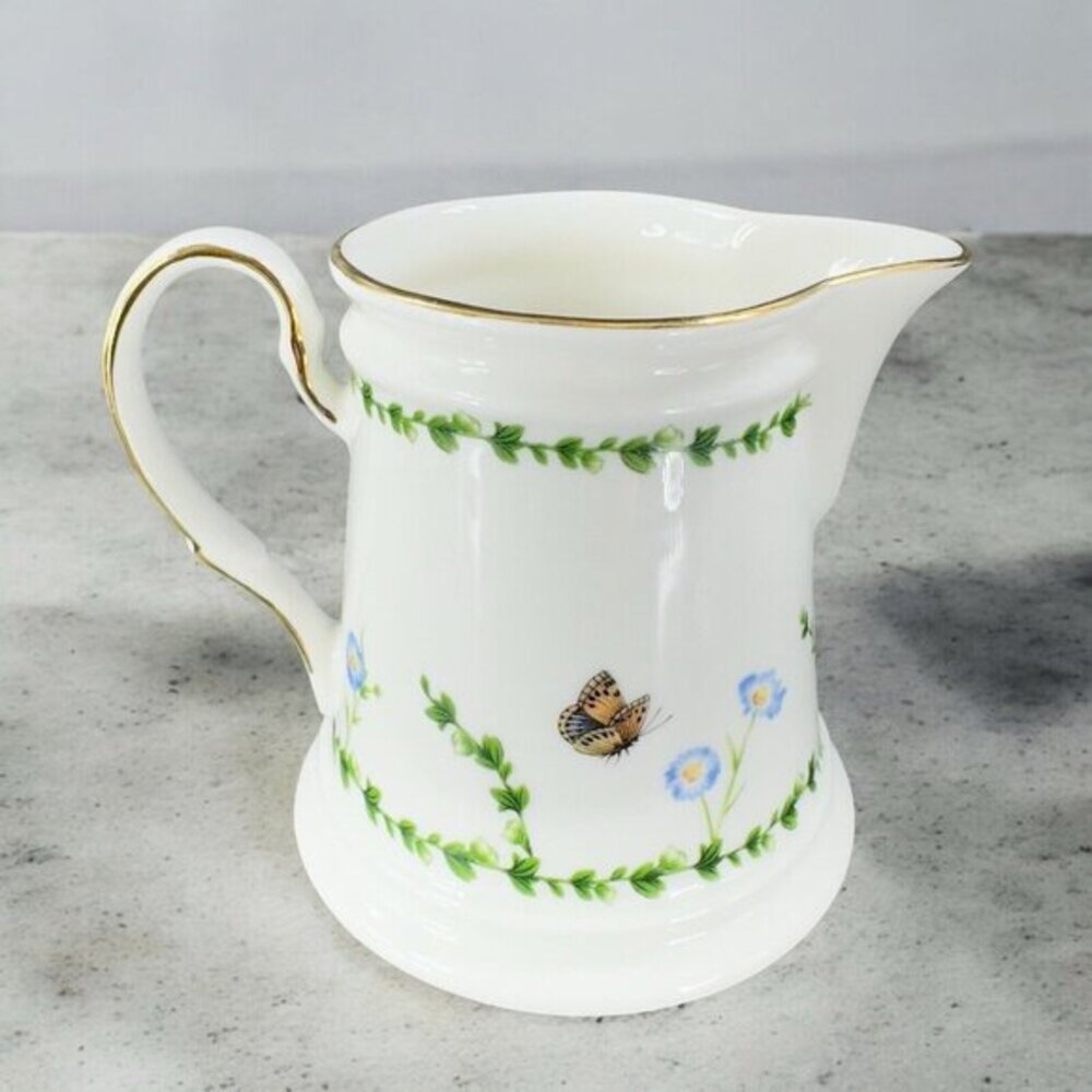 Meritage Porcelain Pitcher‎ Carafe Creamer Blue Flowers And Butterflies Pitcher